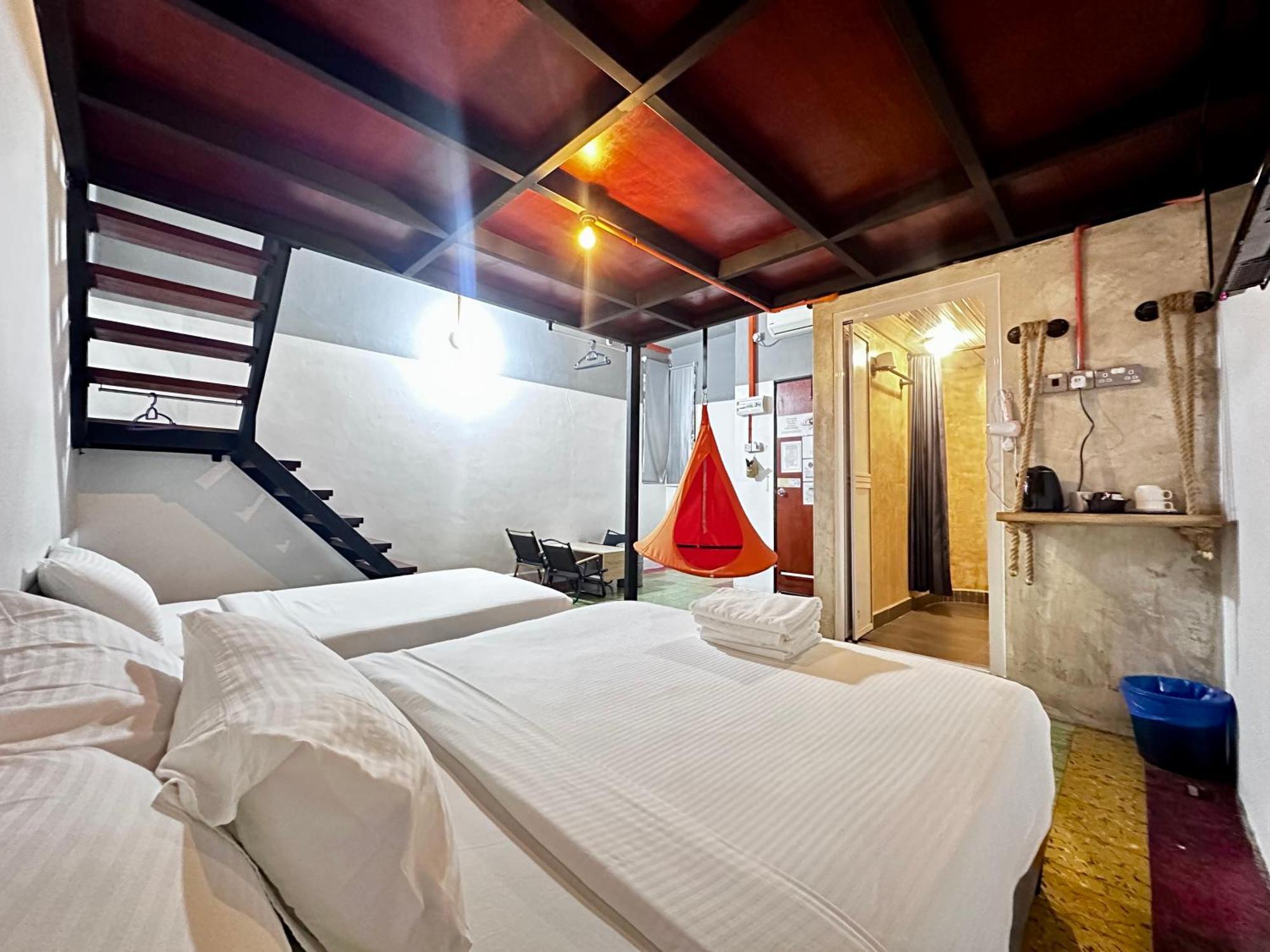 Ardour Lodge "A" Wing Tanjung Bungah  Exterior foto