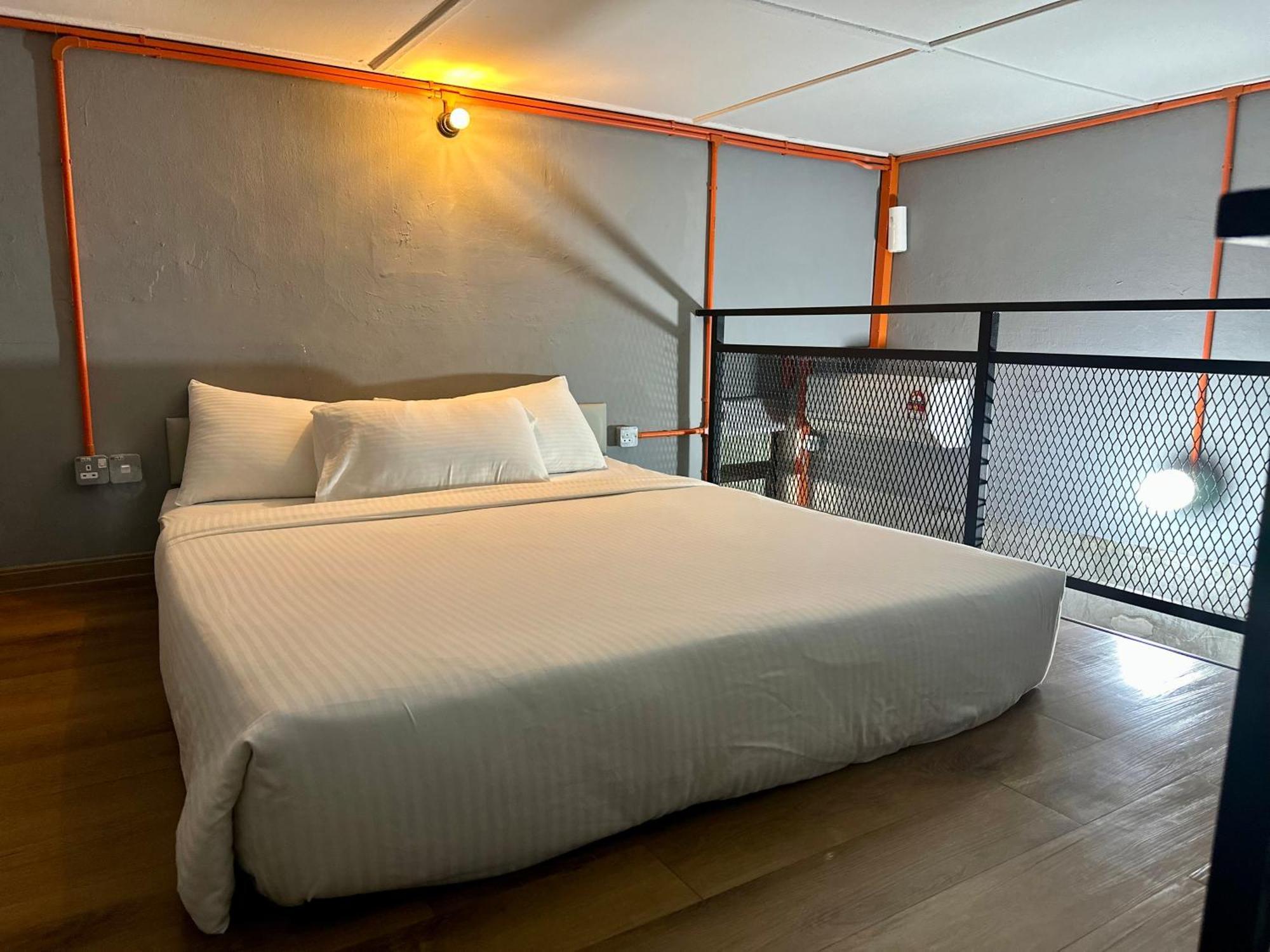 Ardour Lodge "A" Wing Tanjung Bungah  Exterior foto